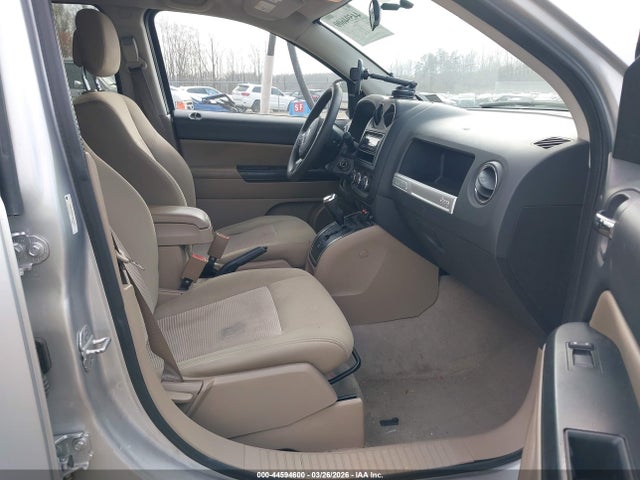 44594600 :رقم المزاد ، 1C4NJCBA2ED521912 vin ، 2014 Jeep Compass Sport مزاد بيع