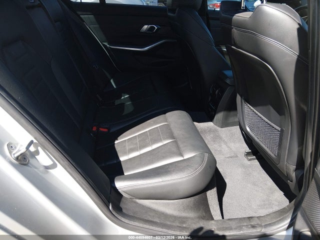44594607 :رقم المزاد ، WBA5R1C52KAJ98700 vin ، 2019 Bmw 330i مزاد بيع