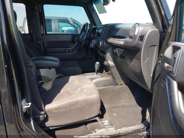 Продажа на аукционе авто 2015 Jeep Wrangler Unlimited Sport, vin: 1C4HJWDG1FL533055, номер лота: 44594658