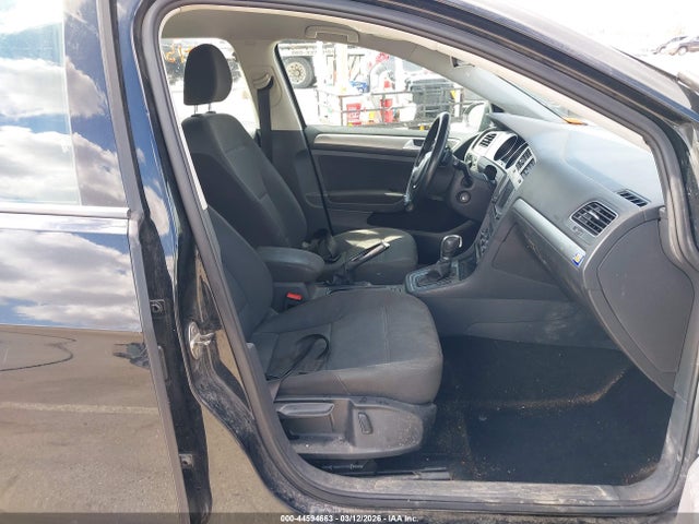 3VWC17AU9GM507763 Volkswagen Golf Sportwagen Tsi S 4-door