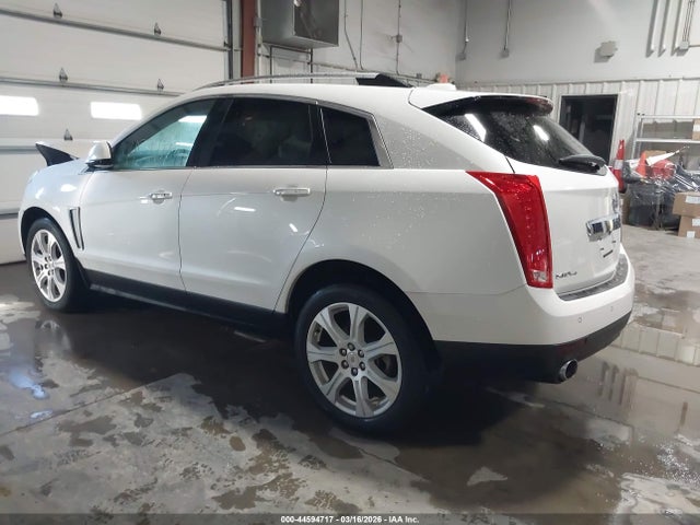 44594717 :رقم المزاد ، 3GYFNGE39FS634488 vin ، 2015 Cadillac Srx Premium Collection مزاد بيع