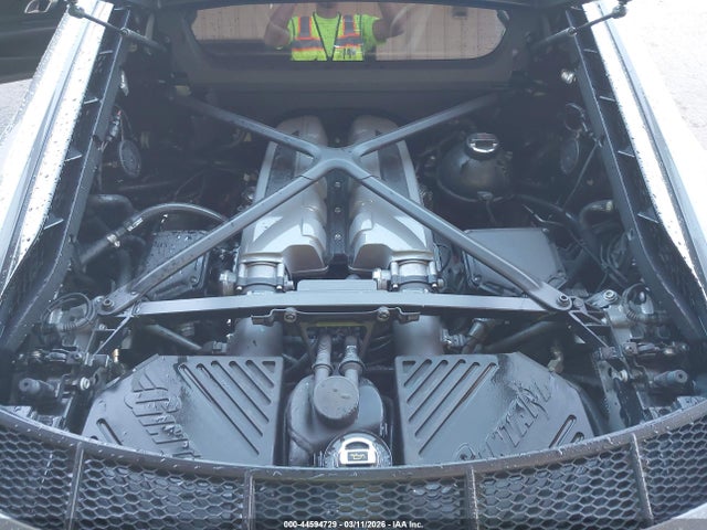 2018 AUDI R8 WUABAAFX5J7902204 Photo 9