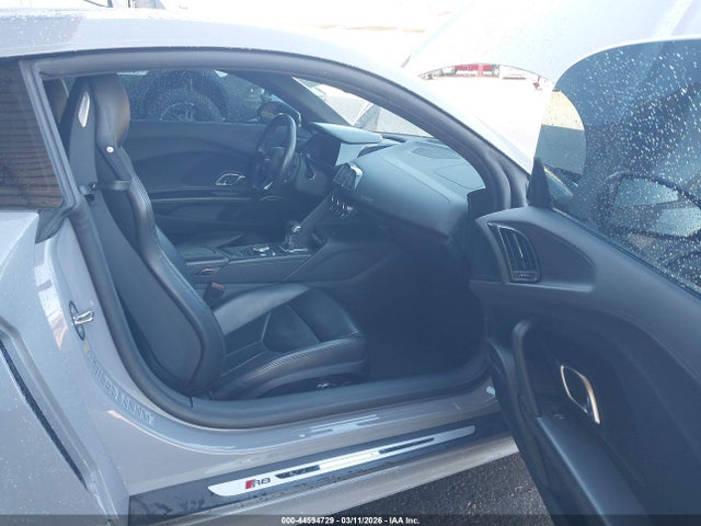 2018 AUDI R8 WUABAAFX5J7902204 Photo 4