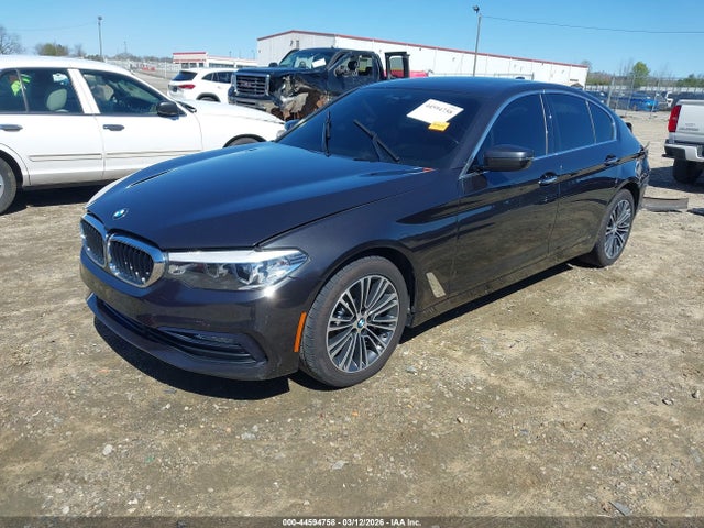 2018 BMW 540I WBAJE5C57JWA97884 Photo 1