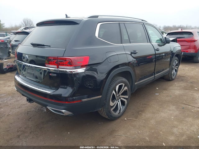 2021 VOLKSWAGEN ATLAS 1V2TR2CA1MC521573 Photo 3