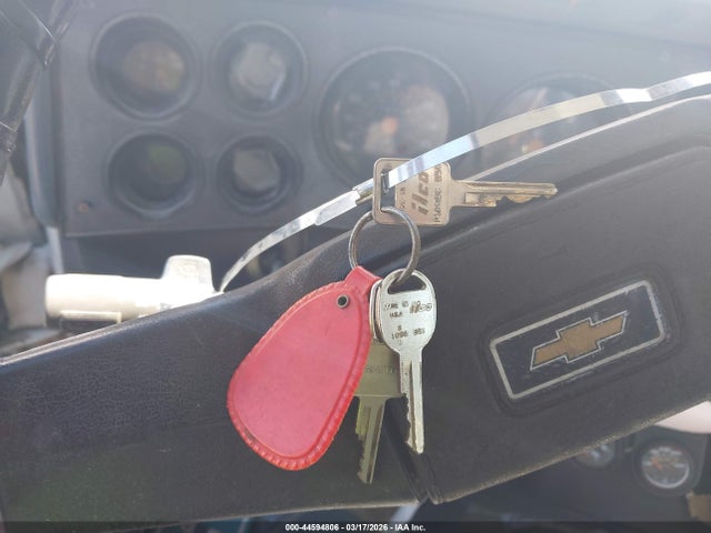44594806 :رقم المزاد ، 1GBHR34K6JJ106846 vin ، 1988 Chevrolet R30 مزاد بيع