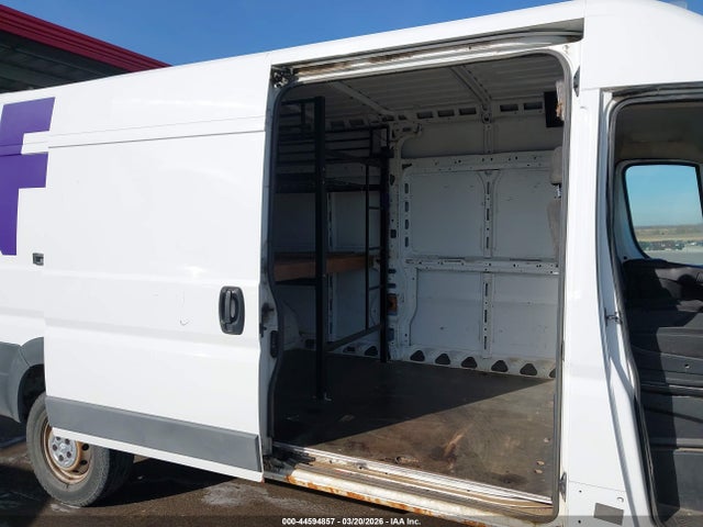 2017 RAM PROMASTER 2500 3C6TRVDGXHE539260 Photo 7