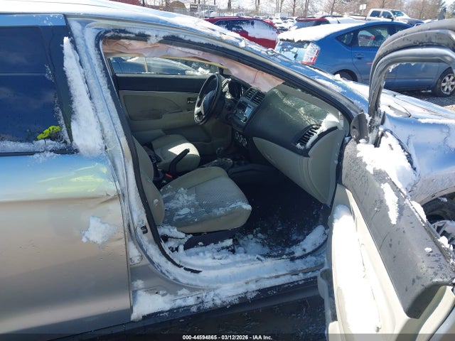 2017 MITSUBISHI OUTLANDER SPORT JA4AR3AU2HZ005344 Photo 4