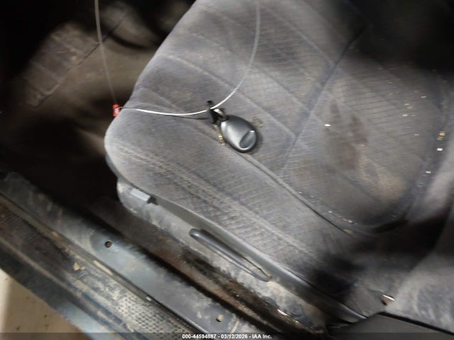 2002 Pontiac Grand Prix Gt მანქანა იყიდება აუქციონზე, vin: 1G2WP52K32F272855, აუქციონის ნომერი: 44594887