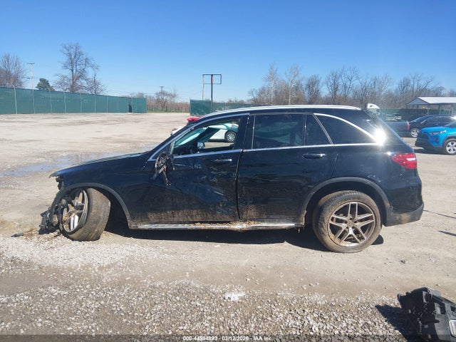 44594893 :رقم المزاد ، WDC0G4KB2KV176968 vin ، 2019 Mercedes-benz Glc 300 4matic مزاد بيع