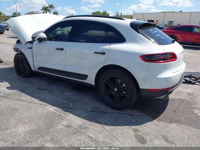 Продажа на аукционе авто 2017 Porsche Macan, vin: WP1AA2A59HLB80417, номер лота: 44594898