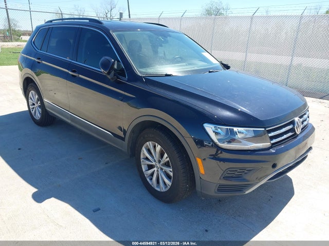 2018 VOLKSWAGEN TIGUAN 3VV3B7AX3JM055165
