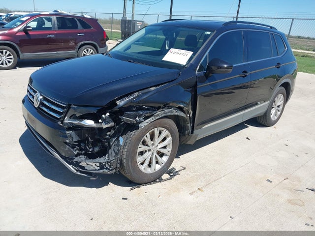 2018 VOLKSWAGEN TIGUAN 3VV3B7AX3JM055165 Photo 1