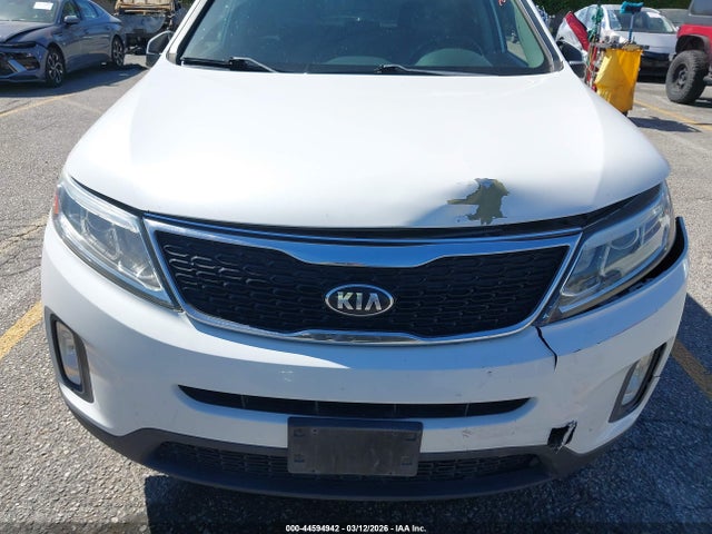 KIA Sorento Lx V6 2015 5XYKT4A73FG560388 Image 6
