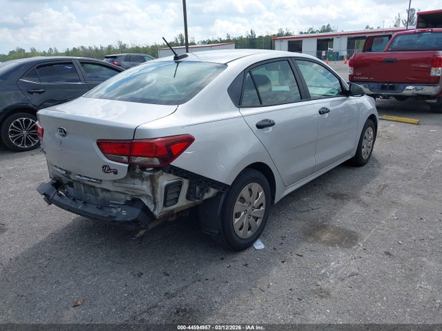 2018 KIA RIO 3KPA24AB3JE054956 Photo 3