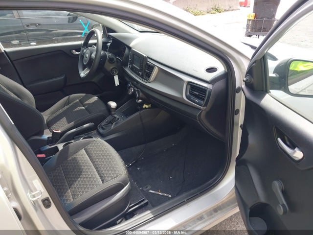 2018 KIA RIO 3KPA24AB3JE054956 Photo 4