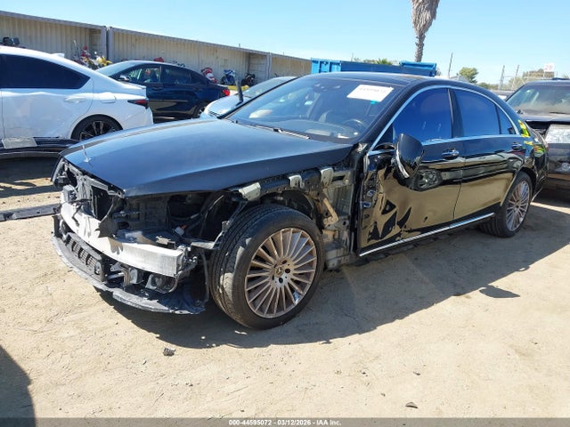 44595072 :رقم المزاد ، WDDUG8DB7JA422436 vin ، 2018 Mercedes-benz S 560 مزاد بيع