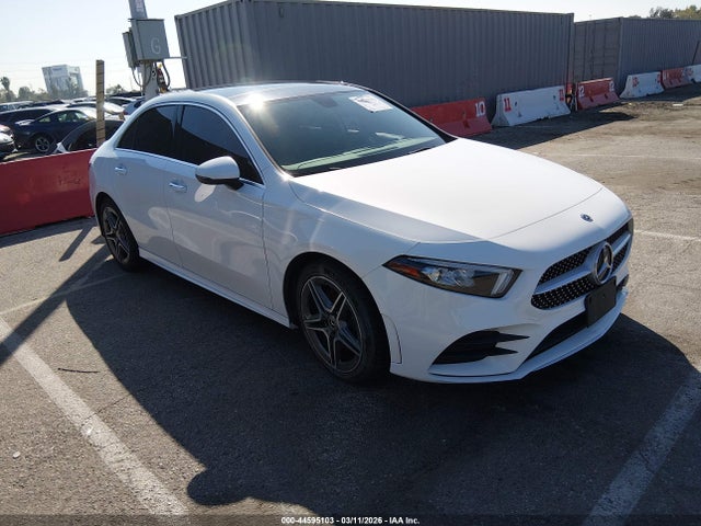 2019 MERCEDES-BENZ A 220 WDD3G4EB5KW033009