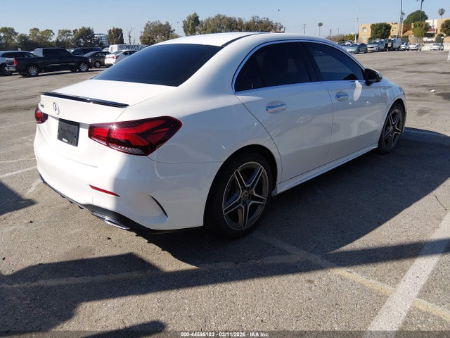 2019 MERCEDES-BENZ A 220 WDD3G4EB5KW033009 Photo 3