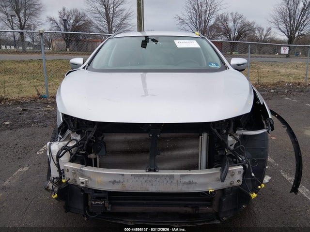 5N1AZ2MH9JN137430 Nissan MURANO SV