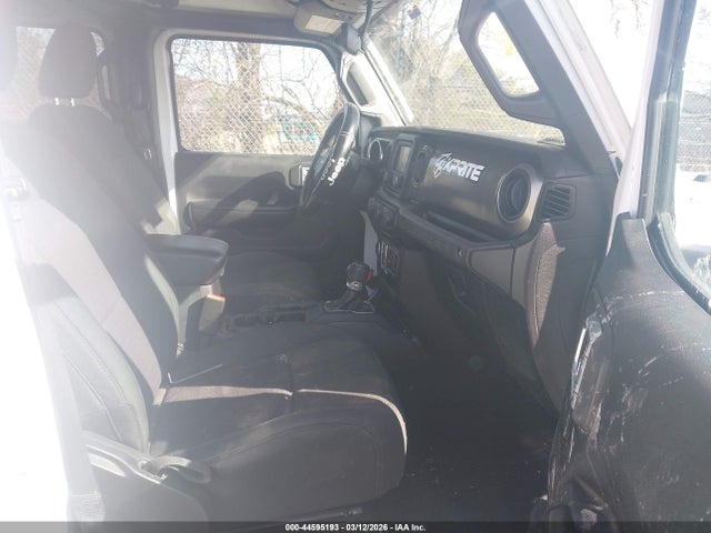44595193 :رقم المزاد ، 1C4HJXDN9KW588978 vin ، 2019 Jeep Wrangler Unlimited Sport S 4x4 مزاد بيع