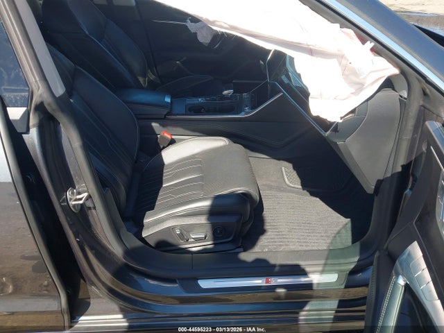 44595223 :رقم المزاد ، WAUV2AF20KN102304 vin ، 2019 Audi A7 55 Premium مزاد بيع