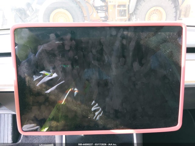 2019 TESLA MODEL 3 5YJ3E1EB1KF426217 Photo 6