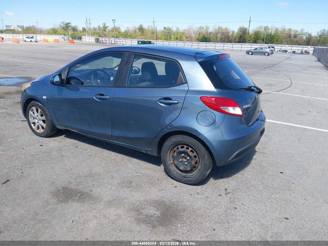 JM1DE1KY1E0177837 Mazda Mazda2 Sport