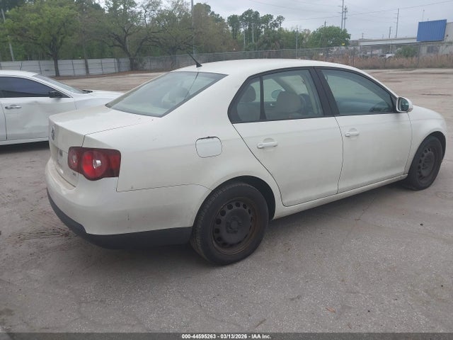 44595263 :رقم المزاد ، 3VWJM71K18M105587 vin ، 2008 Volkswagen Jetta S مزاد بيع