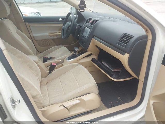 44595263 :رقم المزاد ، 3VWJM71K18M105587 vin ، 2008 Volkswagen Jetta S مزاد بيع