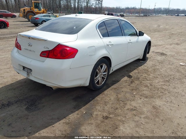 44595342 :رقم المزاد ، JN1DV6AR3BM450985 vin ، 2011 Infiniti G25x مزاد بيع