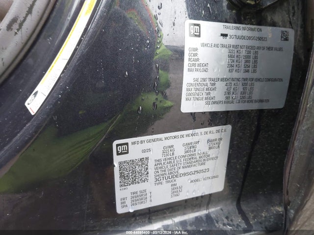 3GTUUDED9SG250523 GMC Sierra 1500 4wd Short Box Slt