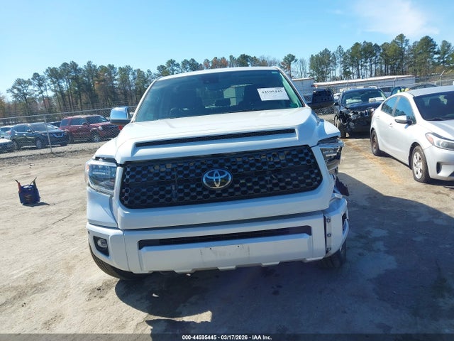 5TFAY5F18MX047820 Toyota Tundra Platinum