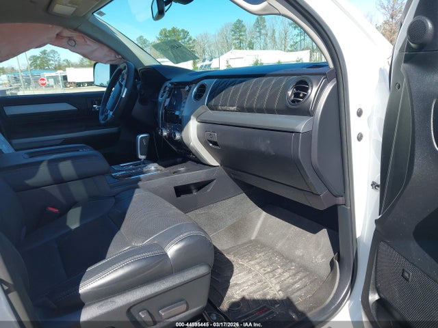 2021 TOYOTA TUNDRA 5TFAY5F18MX047820 Photo 4