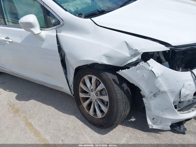 2017 CHRYSLER PACIFICA 2C4RC1BG4HR593989 Photo 5