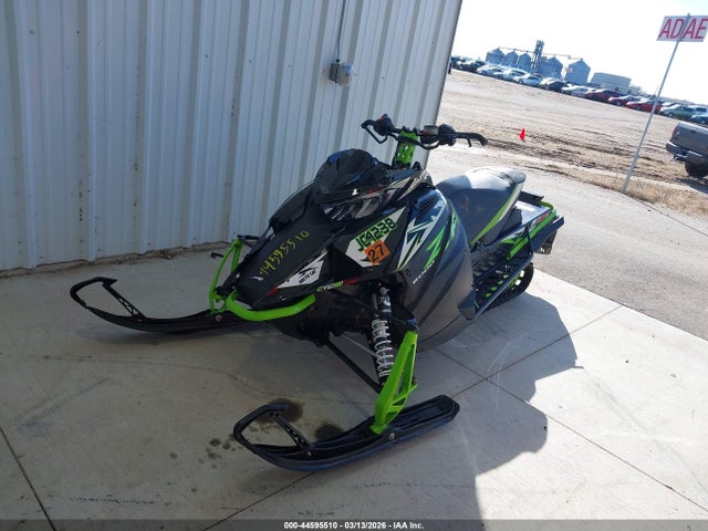 4UF18SNW9JT106381 Arctic Cat Zr6000