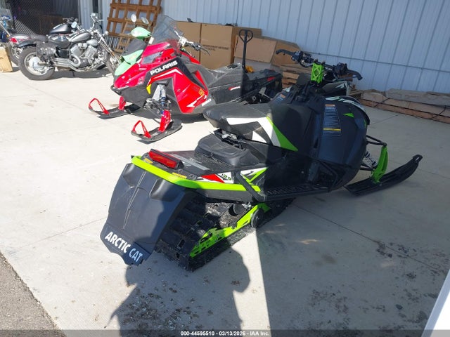 4UF18SNW9JT106381 Arctic Cat Zr6000