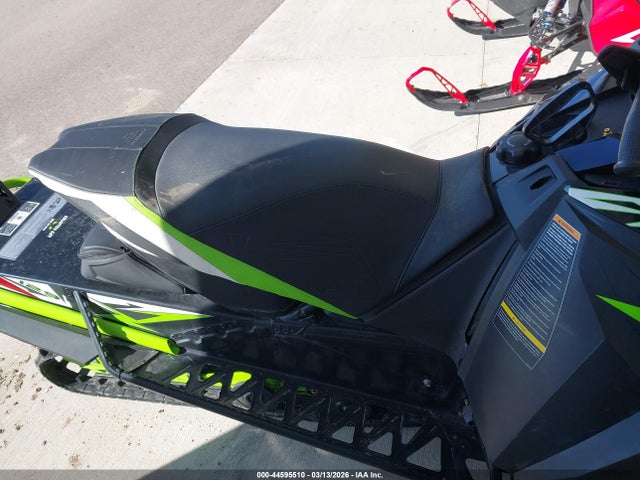 4UF18SNW9JT106381 Arctic Cat Zr6000