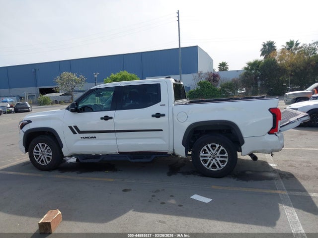Toyota Tundra Sr5 2023 5TFLA5AB8PX023406 Image 14