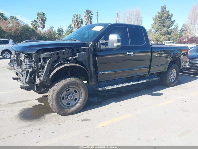 Ford F-250 Xlt 2017 1FT7X2BT6HEC09867 Image 2