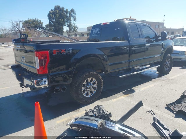 Ford F-250 Xlt 2017 1FT7X2BT6HEC09867 Image 4