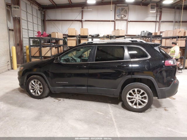 1C4PJLCB9KD340351 Jeep Cherokee Latitude Fwd