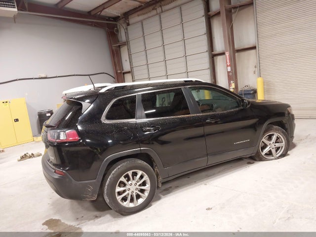 1C4PJLCB9KD340351 Jeep Cherokee Latitude Fwd