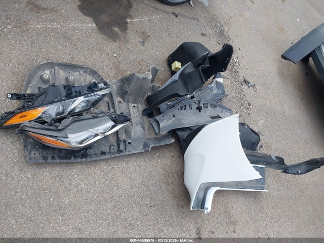 2022 Toyota Camry Le Hybrid მანქანა იყიდება აუქციონზე, vin: 4T1C31AK4NU590516, აუქციონის ნომერი: 44595576