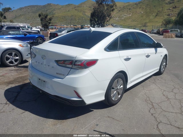 Hyundai Sonata Hybrid Se 2018 KMHE24L33JA080978 Image 4