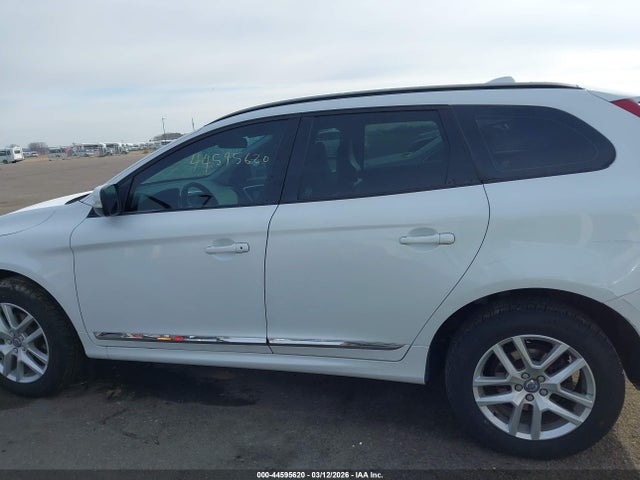 Volvo Xc60 T5 2017 YV440MDJ3H2195827 Image 15
