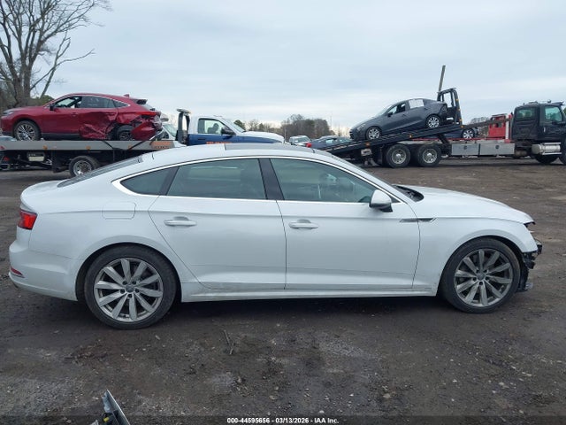 Продажа на аукционе авто 2018 Audi A5 2.0t Premium, vin: WAUBNCF56JA136897, номер лота: 44595656