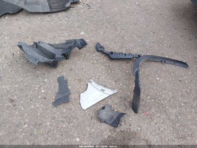 44595669 :رقم المزاد ، 5TDHZRBH0NS245692 vin ، 2022 Toyota Highlander Xle مزاد بيع