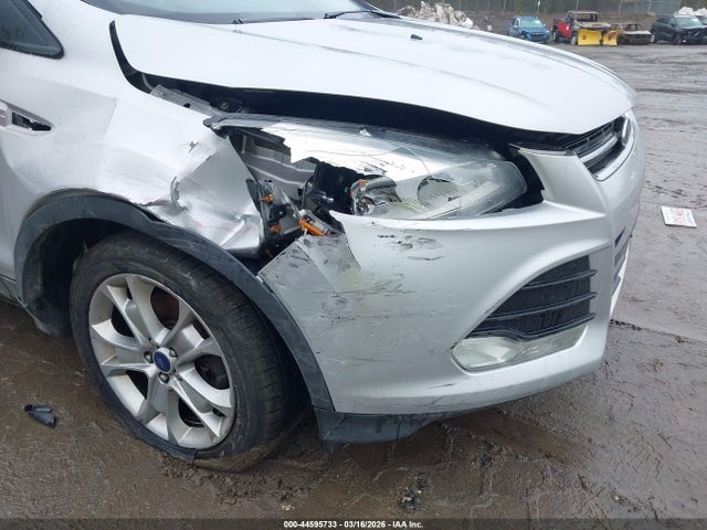 Ford Escape Titanium 2016 1FMCU9J95GUB92811 Image 17