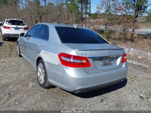 2011 MERCEDES-BENZ E 350 BLUETEC WDDHF2EB0BA295322 Photo 2